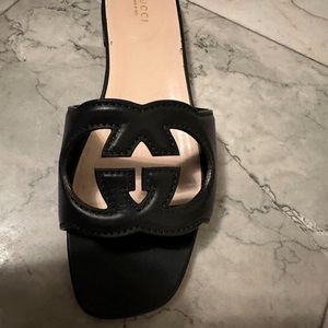 Guccci slides worn once recipt available